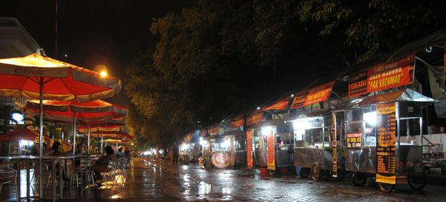 Galabo, an open-air night market