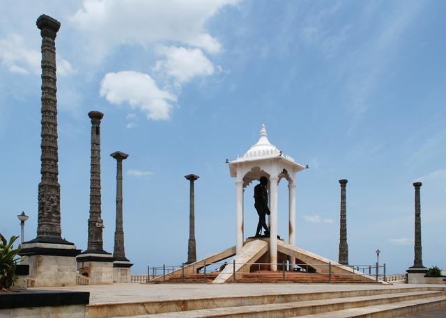 Gandhi Statue on Beach Road