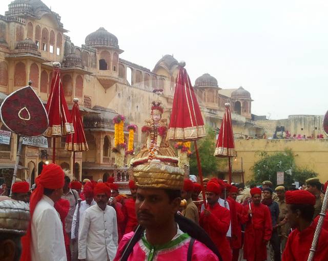 Gauri's procession