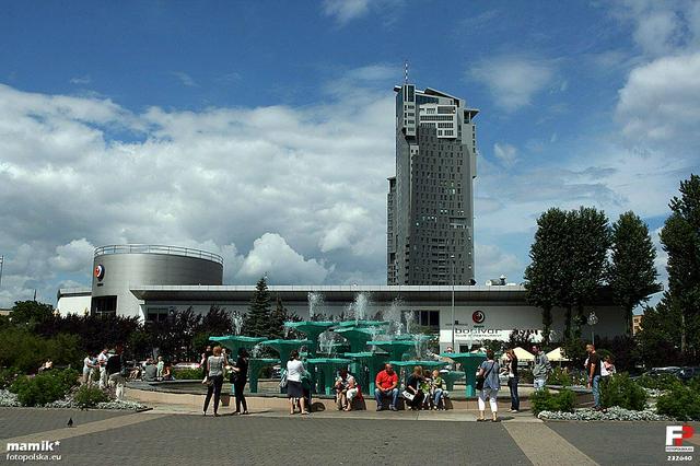 Gemini shopping centre with Sea Towers in the background