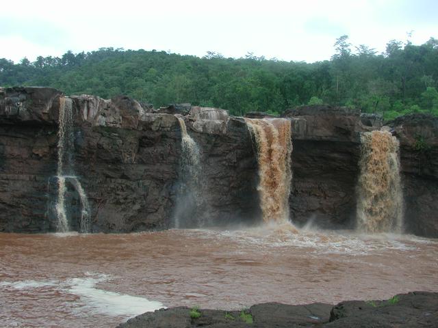 Gira Falls