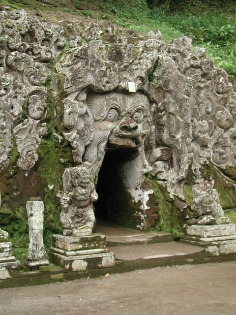 Goa Gajah originates from the 9th century