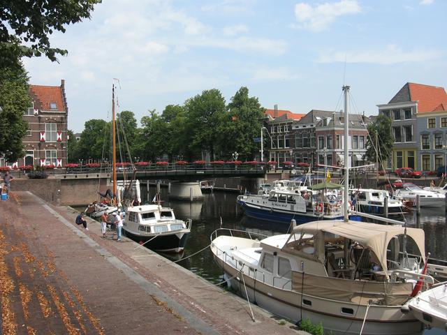 At the Lingehaven in Gorinchem