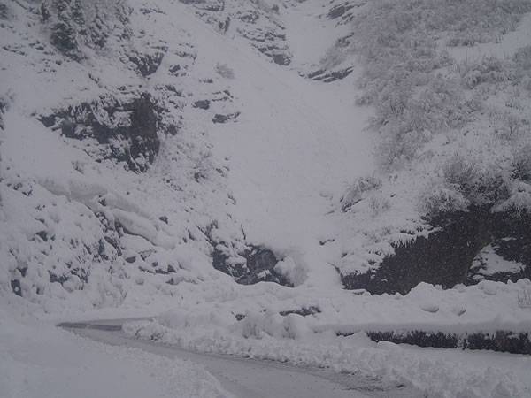 Winter conditions at Granite Creek Avalanche Chute