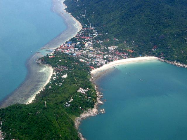 The Full Moon Party occurs on the right most beach.