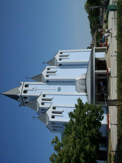 Holy Spirit Roman Catholic Church