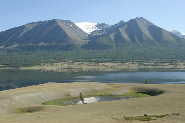 Horgan Lake in Tavan Bogd National Park