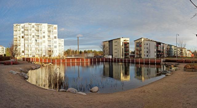 Pond and buildings in Hyvinkää