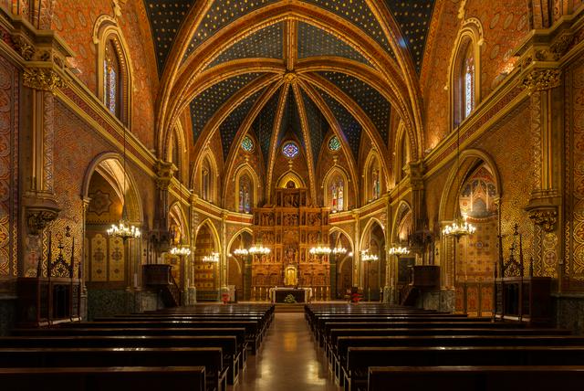 Interior of Iglesia de San Pedro