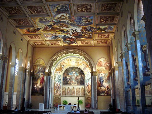 Interior of the São Pelegrino Church in Caxias do Sul.