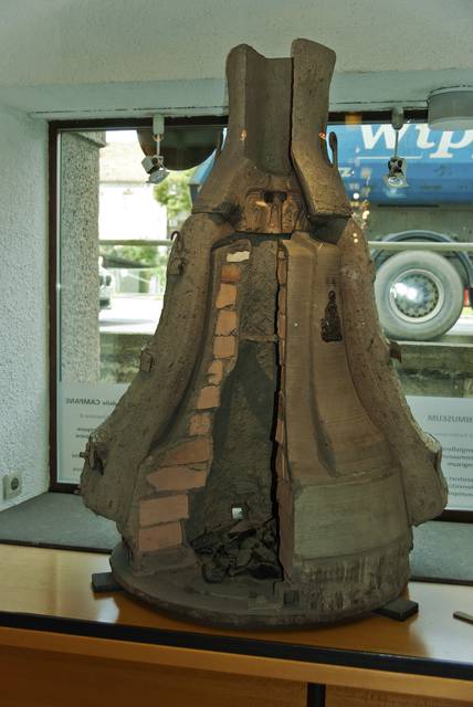 Cross section of a bell cast in the Graßmayr Bell Museum.