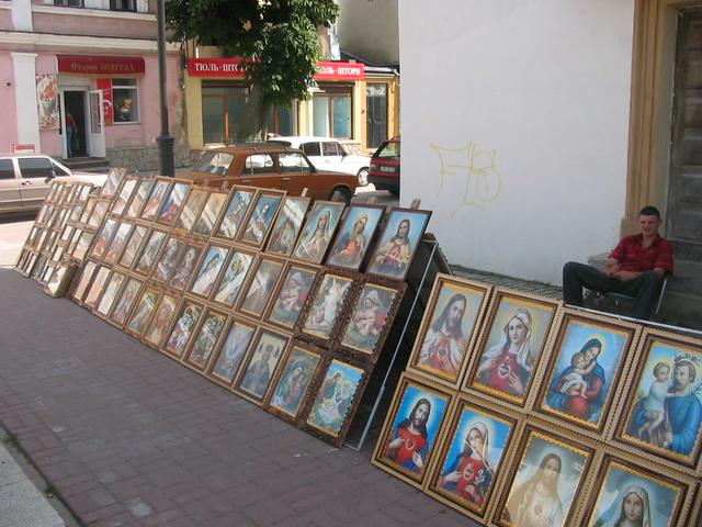 Icon seller in Ivano-Frankivsk