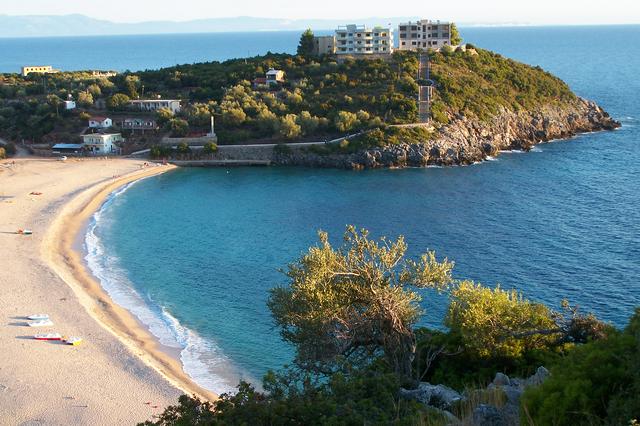 Jala Beach is the most popular beach near Vuno