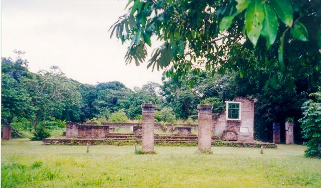 The remains of the stone synagogue Berachah Veshalom built in 1685