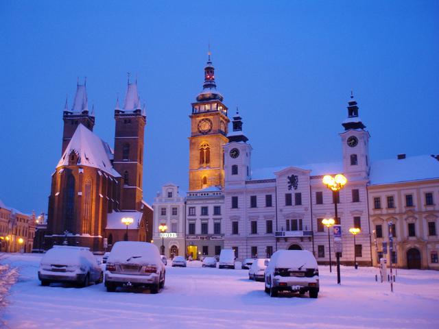 Cathedral of the Holy Spirit, the White Tower and the former Town Hall