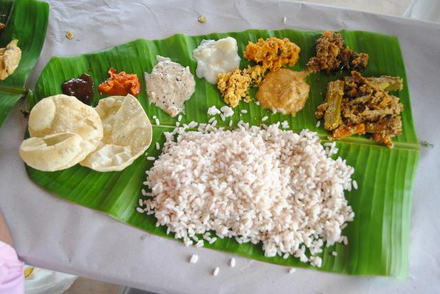 Vegetarian Thali lunch in Taliparamba