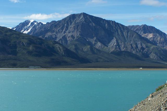 Kluane Lake