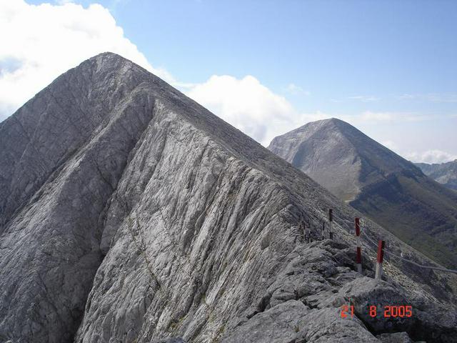 View from Koncheto towards the southeast, with the peaks Kutelo and Vihren