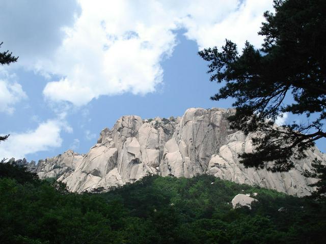 Ulsanbawi (peak) in Seoraksan National Park