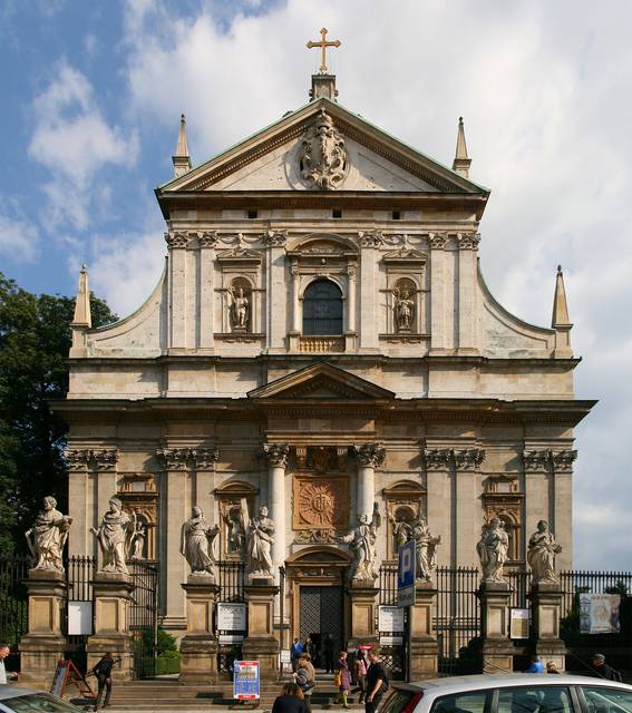 Pay attention to the remarkable details on Kraków's historic buildings