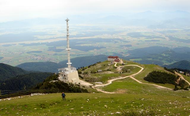 Both noticeable from far away, as well as a good place to enjoy a view over the plain below (including Kranj and Ljubljana): Krvavec with its radio tower.