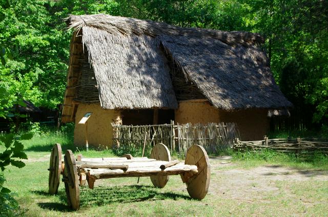 Building in Krzemionki