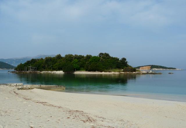 Beautiful and quiet beach at Ksamili