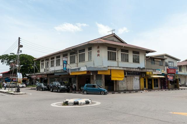 Hakka Chinese-operated shops in downtown Kudat