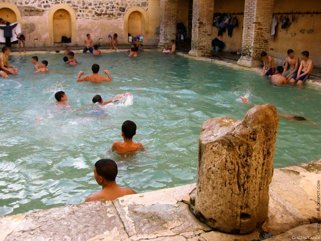 The rectangular pool of the Hammam Essalihine in Khenchela.