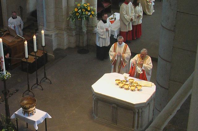 Easter mass at Limburg Dom