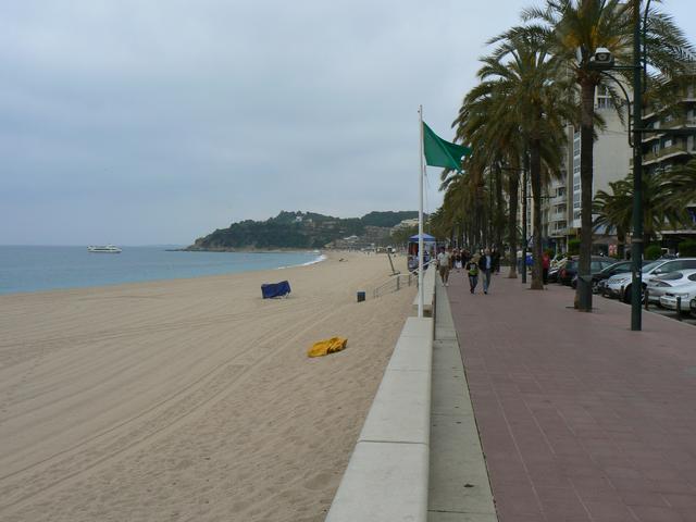 Lloret beach and promenade