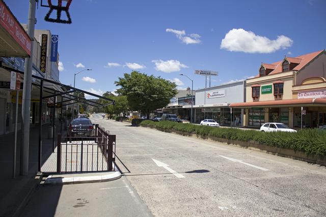 Looking north-east along the Kings Highway (Monaro Street) in Queanbeyan