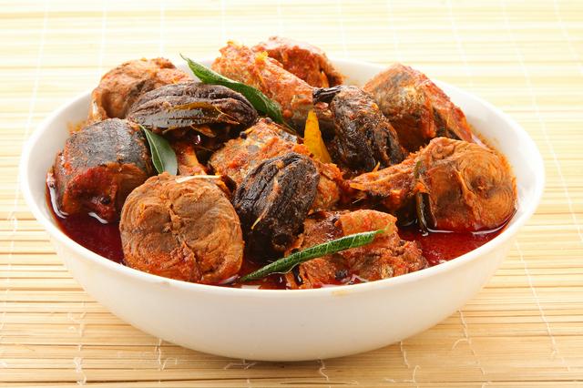 Meen Mulakittathu or spicy fish is a speciality of Kottayam restaurants.