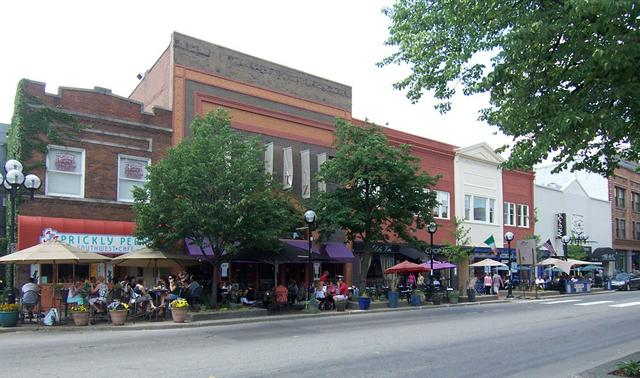 Outdoor dining on Main Street