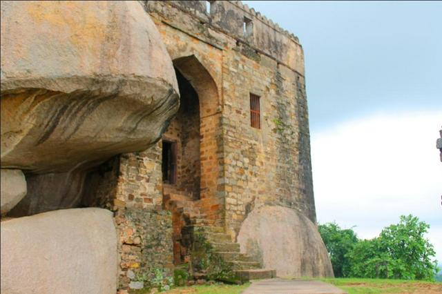 Madan Mahal