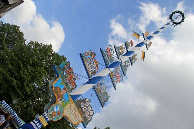 Maypole in Munich