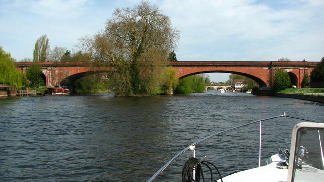 File:Maidenhead Railway Bridge