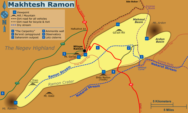 Map of popular hiking destinations in the crater. The road to (5) The Observatory also leads to the Field School, Alpaca farm and Silent Arrow desert lodging.