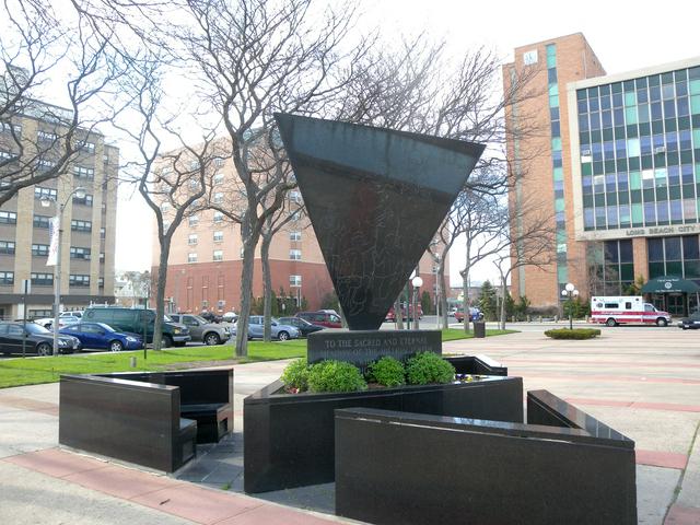 Holocaust Memorial