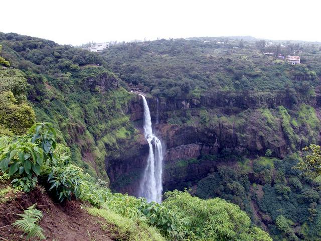 Trekking in Mahabaleshwar