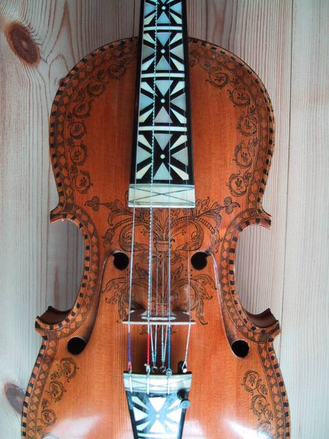 Hardanger fiddle with fine decorations