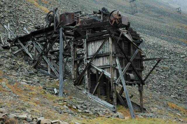 Mining equipment outside Mine 1