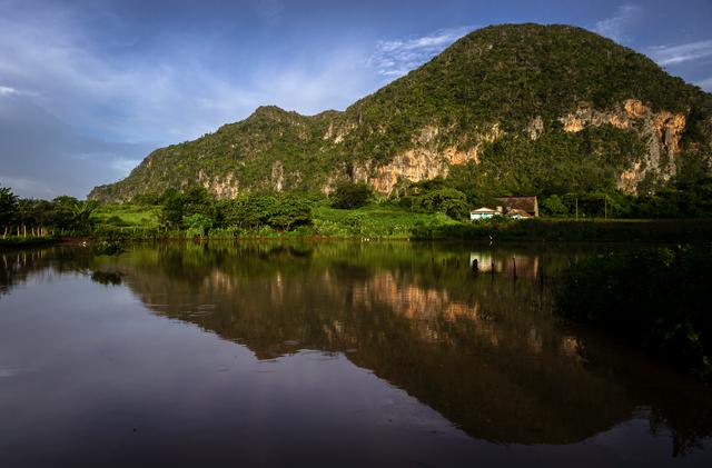 View of "Mogote" and lake