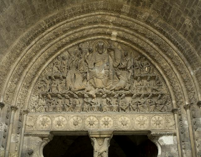 Tympanum, Abbaye Saint-Pierre