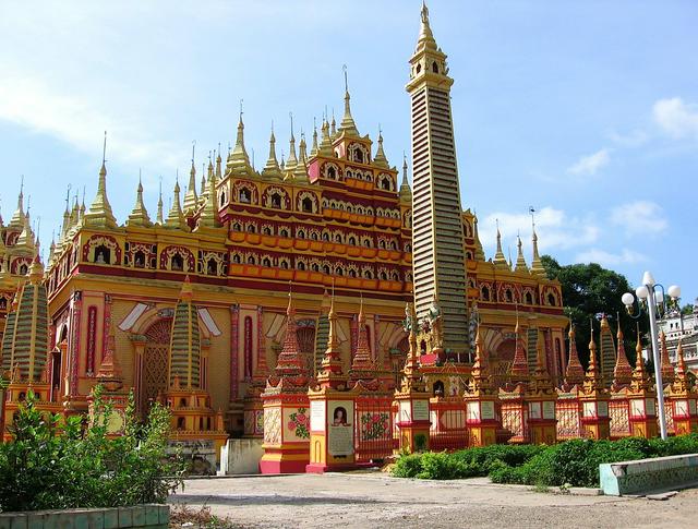 Thanboddhay Pagoda