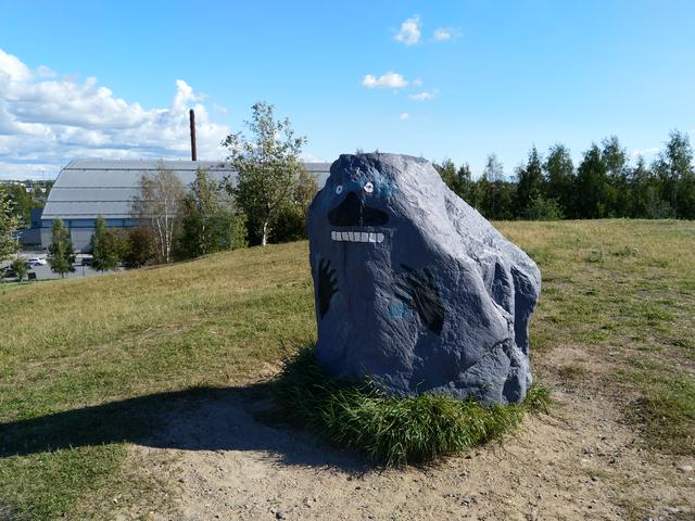 Mörkökivi (The Groke Stone)