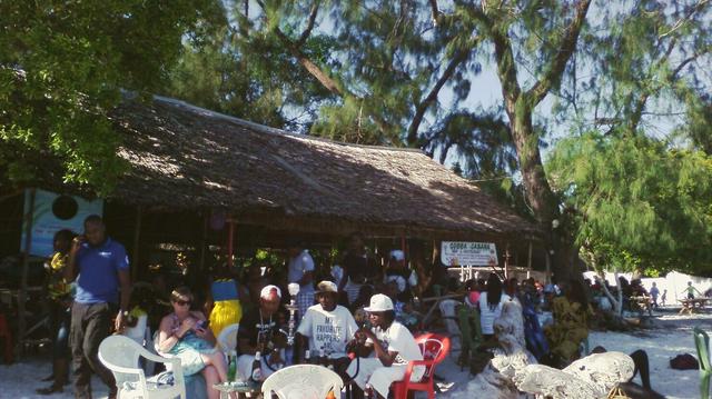 Mtwapa, Beach Bar