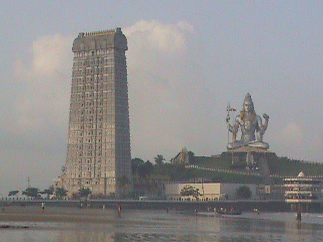 Murdeshwar Gopuram