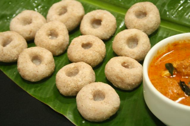 Mutlis is a Mangalorean Christian bread, a speciality from Elizabeth’s grandmother’s kitchen.