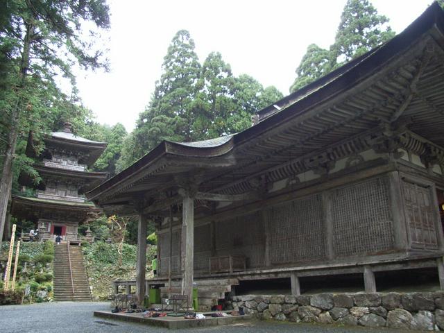 Myotsuji Temple and Pagoda